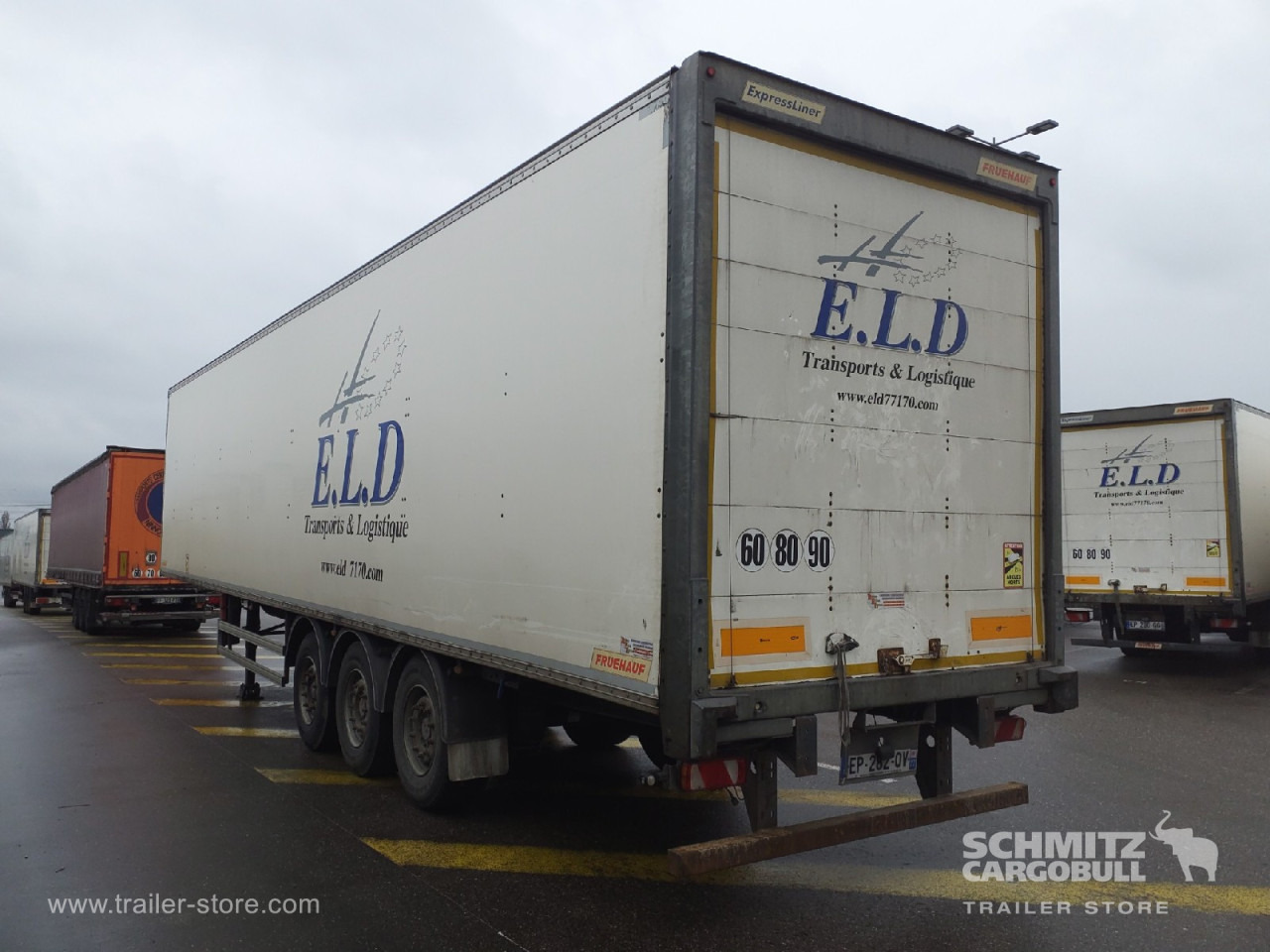 FRUEHAUF Dryfreight Standard Roller shutter door - Semi-remorque fourgon: photos 2 FRUEHAUF Dryfreight Standard Roller shutter door - Semi-remorque fourgon: photos 2