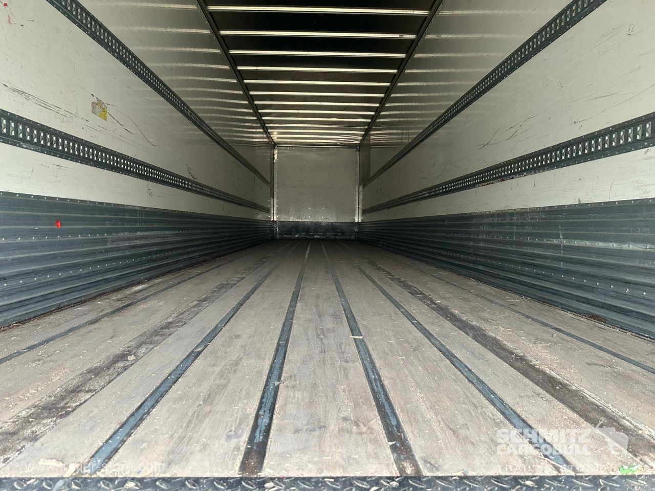 FRUEHAUF Dryfreight Standard Roller shutter door en crédit-bail FRUEHAUF Dryfreight Standard Roller shutter door: photos 6