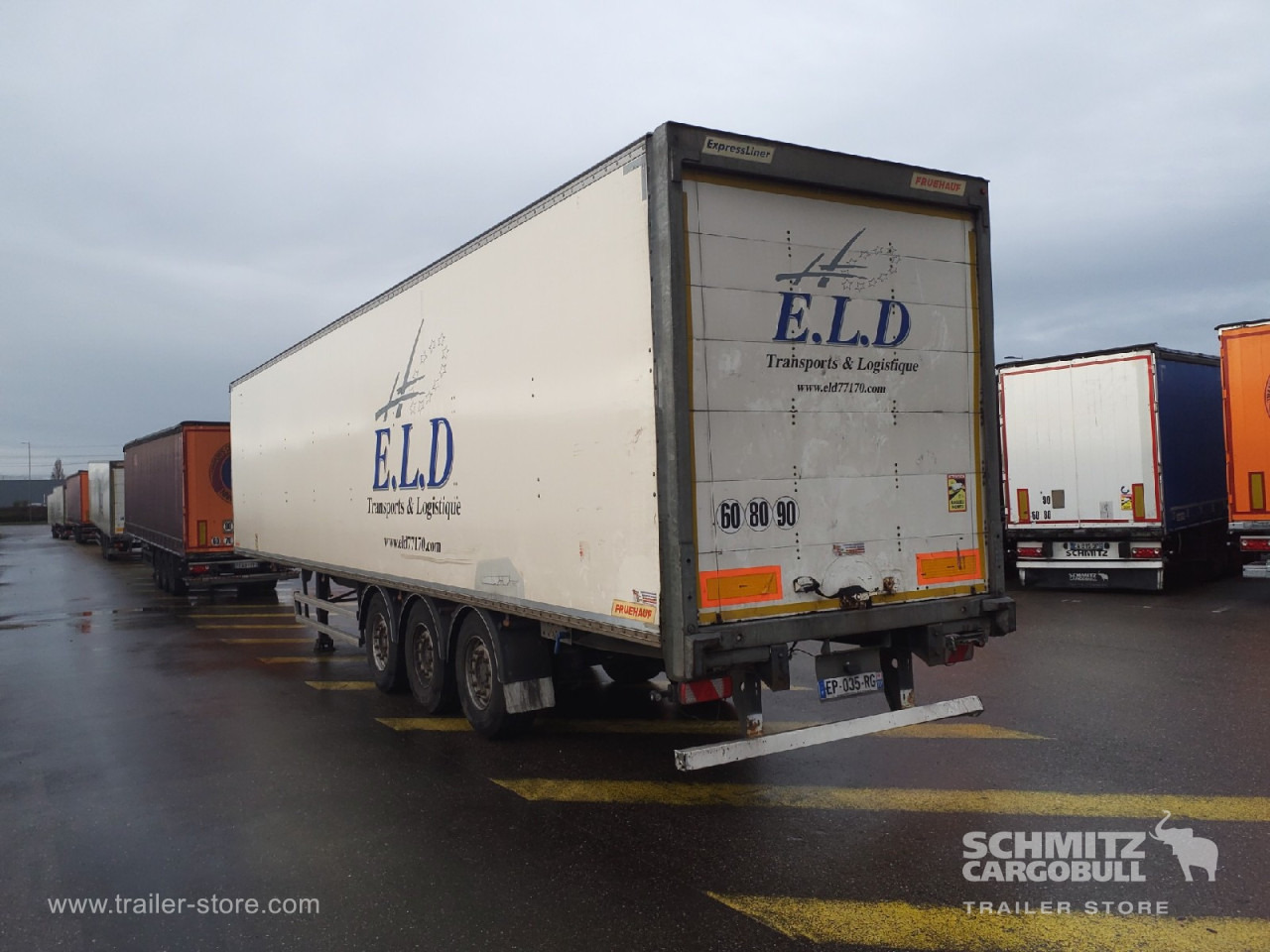 FRUEHAUF Dryfreight Standard Roller shutter door - Semi-remorque fourgon: photos 2 FRUEHAUF Dryfreight Standard Roller shutter door - Semi-remorque fourgon: photos 2