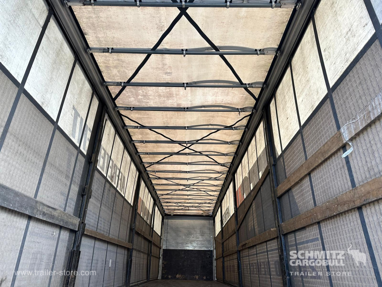 KOEGEL Curtainsider Standard - Semi-remorque rideaux coulissants: photos 5 KOEGEL Curtainsider Standard - Semi-remorque rideaux coulissants: photos 5