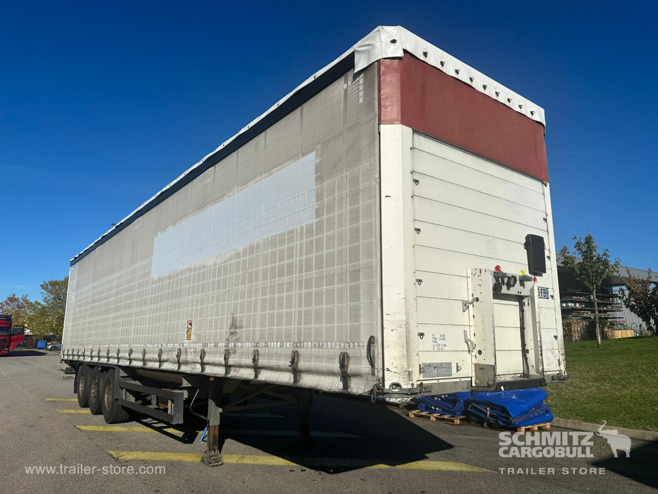 SCHMITZ Curtainsider Standard - Semi-remorque rideaux coulissants: photos 1 SCHMITZ Curtainsider Standard - Semi-remorque rideaux coulissants: photos 1