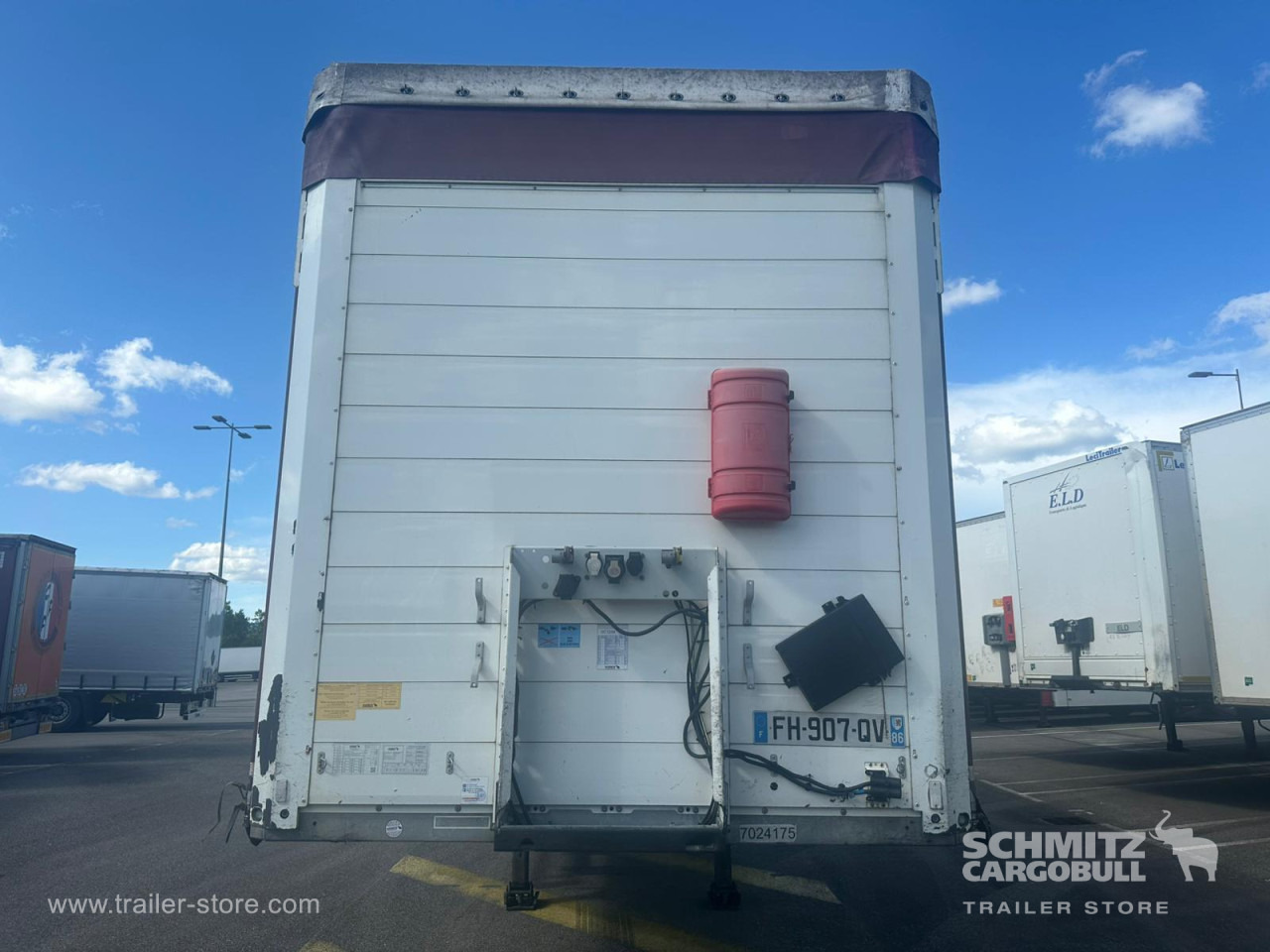 Semi-remorque rideaux coulissants SCHMITZ Curtainsider Standard Taillift: photos 12