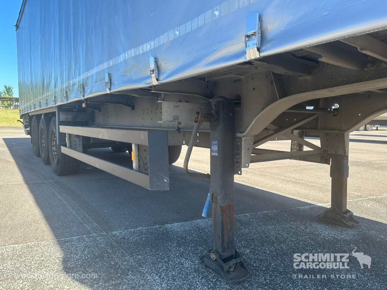 SCHMITZ Curtainsider Standard Taillift - Semi-remorque rideaux coulissants: photos 3 SCHMITZ Curtainsider Standard Taillift - Semi-remorque rideaux coulissants: photos 3