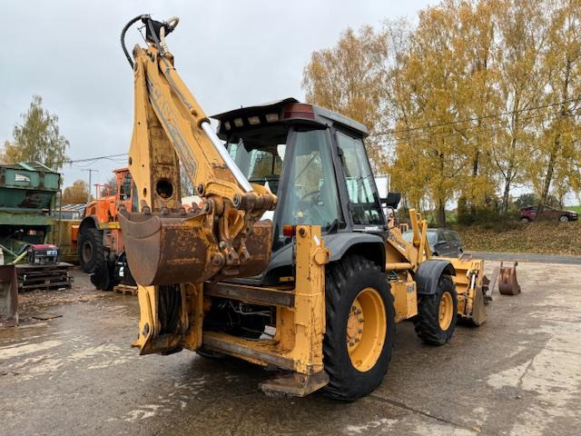 Case 580 SLE - Tractopelle: photos 3 Case 580 SLE - Tractopelle: photos 3