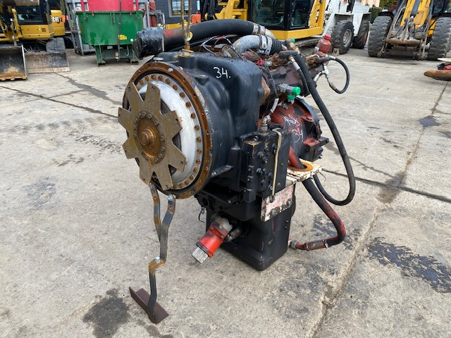 Clark 15HR36442-2 / O&K L45 - 164850 - Boîte de vitesse pour Engins de chantier: photos 1 Clark 15HR36442-2 / O&K L45 - 164850 - Boîte de vitesse pour Engins de chantier: photos 1