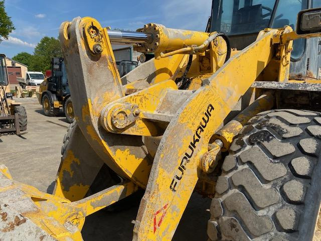 Chargeuse sur pneus Furukawa 335: photos 16 Chargeuse sur pneus Furukawa 335: photos 16