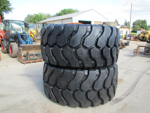 HILO 35/65R33 LCHS - Pneu pour Engins de chantier: photos 2 HILO 35/65R33 LCHS - Pneu pour Engins de chantier: photos 2