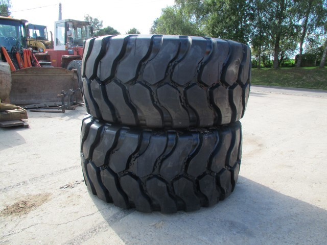 HILO 35/65R33 LCHS - Pneu pour Engins de chantier: photos 4 HILO 35/65R33 LCHS - Pneu pour Engins de chantier: photos 4