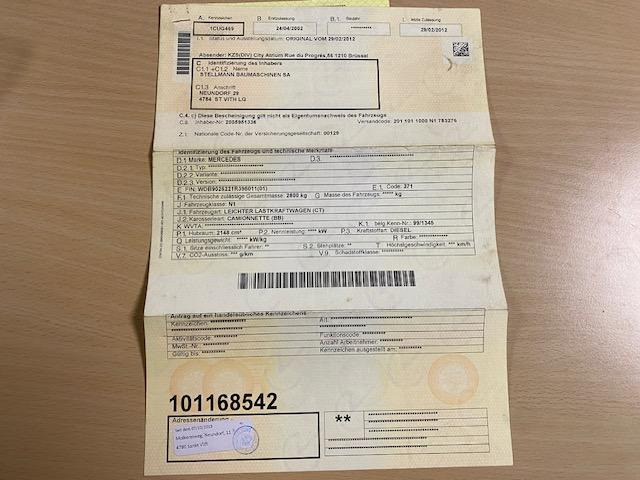 Mercedes 211 CDI B2C - Utilitaire plateau, Utilitaire double cabine: photos 5 Mercedes 211 CDI B2C - Utilitaire plateau, Utilitaire double cabine: photos 5