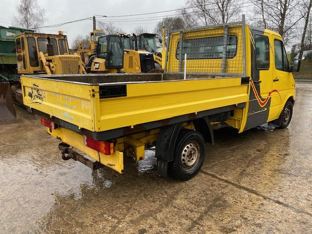 Mercedes 211 CDI B2C - Utilitaire plateau, Utilitaire double cabine: photos 3 Mercedes 211 CDI B2C - Utilitaire plateau, Utilitaire double cabine: photos 3