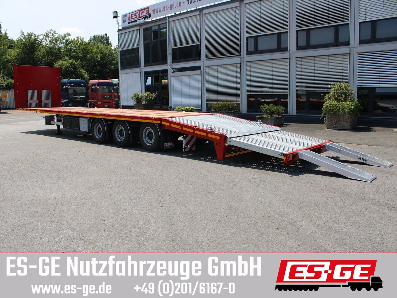 ES-GE 3-Achs Megatrailer, hydr. Heckabsenkung - Semi-remorque plateau: photos 1 ES-GE 3-Achs Megatrailer, hydr. Heckabsenkung - Semi-remorque plateau: photos 1