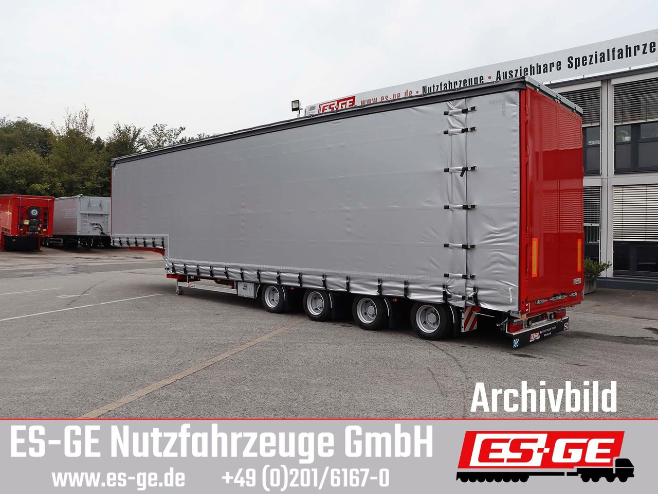 ES-GE 4-Achs-Satteltieflader mit Curtainsider-Aufbau - Semi-remorque surbaissé: photos 1 ES-GE 4-Achs-Satteltieflader mit Curtainsider-Aufbau - Semi-remorque surbaissé: photos 1