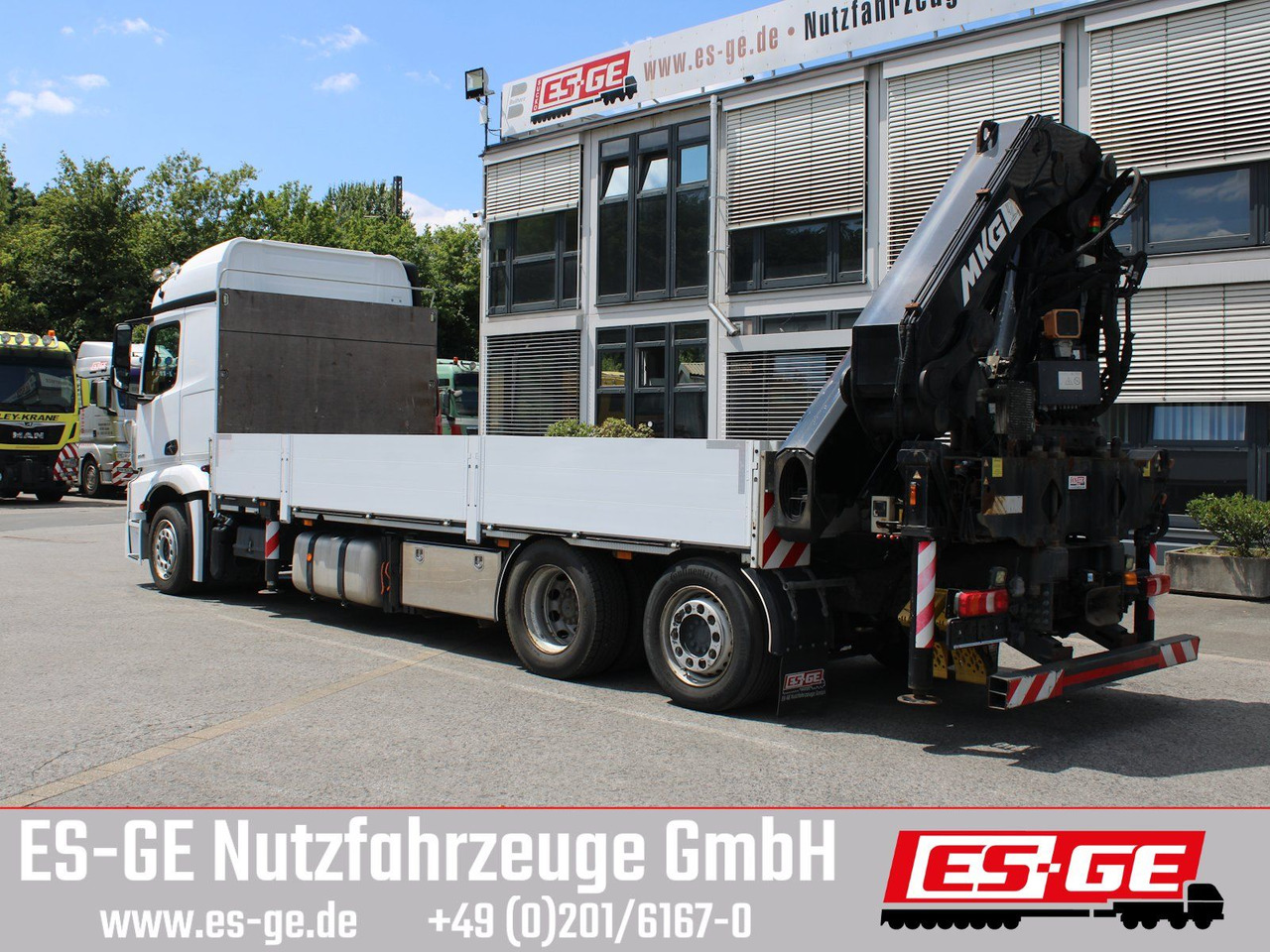 Mercedes-Benz 2546 6X2 ACTROS mit MKG Ladekran HLK 531HP a5 - Camion plateau, Camion grue: photos 2 Mercedes-Benz 2546 6X2 ACTROS mit MKG Ladekran HLK 531HP a5 - Camion plateau, Camion grue: photos 2
