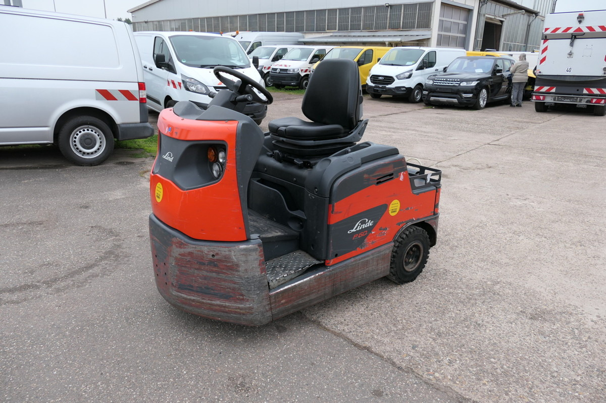 LINDE P 60 Z Schlepper Batterie 33/2019 - Autre matériel: photos 2 LINDE P 60 Z Schlepper Batterie 33/2019 - Autre matériel: photos 2