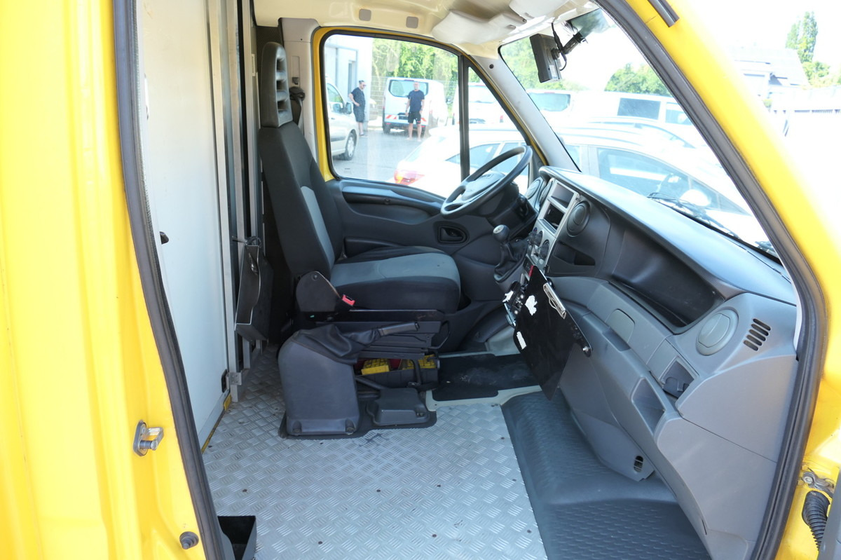 IVECO Daily 35 S11 C30C AUTOMATIK KAMERA MAXI Regale D - Fourgon grand volume: photos 5 IVECO Daily 35 S11 C30C AUTOMATIK KAMERA MAXI Regale D - Fourgon grand volume: photos 5