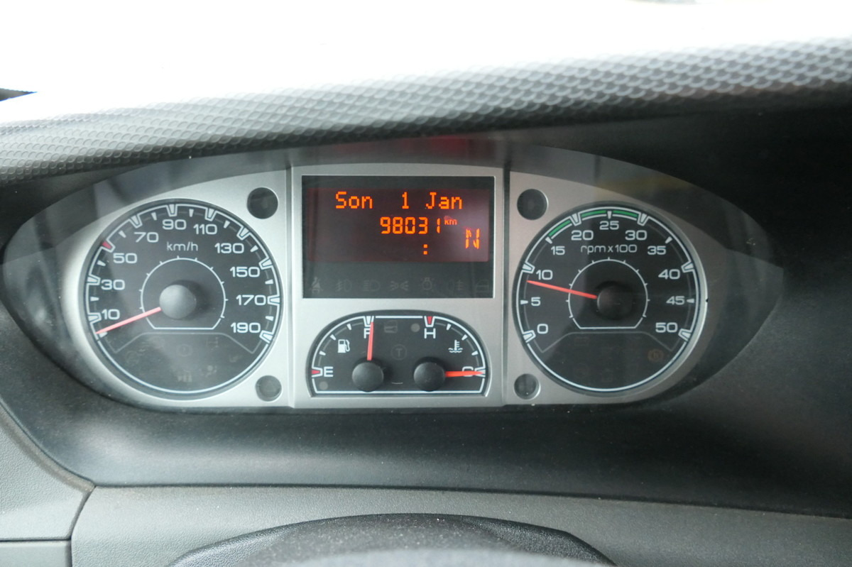 Fourgon grand volume IVECO Daily 35 S11 C30C AUTOMATIK KAMERA MAXI Regale D: photos 13