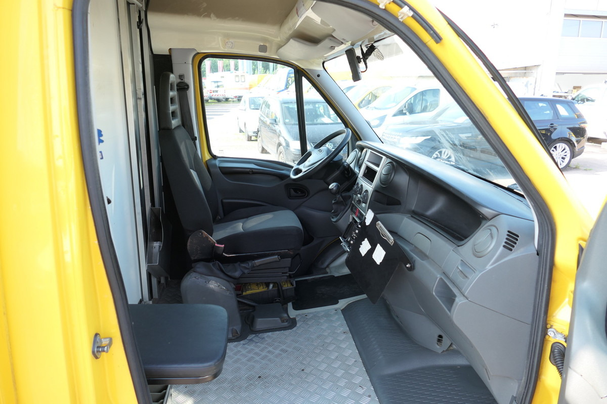 IVECO Daily 35 S11 C30C AUTOMATIK KAMERA MAXI Regale D - Fourgon grand volume: photos 5 IVECO Daily 35 S11 C30C AUTOMATIK KAMERA MAXI Regale D - Fourgon grand volume: photos 5