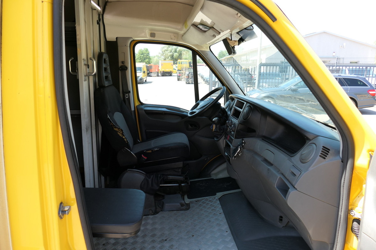 IVECO Daily 35 S11 C30C AUTOMATIK KAMERA MAXI Regale L - Fourgon grand volume: photos 5 IVECO Daily 35 S11 C30C AUTOMATIK KAMERA MAXI Regale L - Fourgon grand volume: photos 5