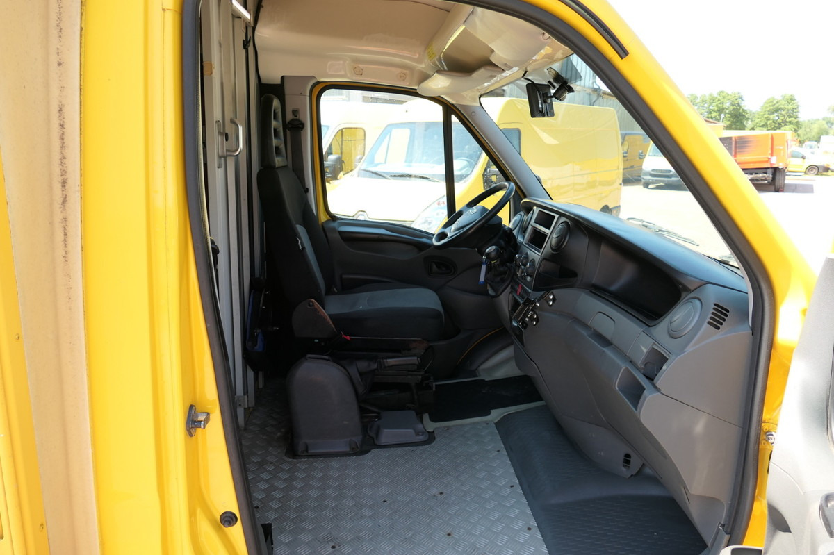 IVECO Daily 35 S11 C30C AUTOMATIK KAMERA MAXI Regale L - Fourgon grand volume: photos 3 IVECO Daily 35 S11 C30C AUTOMATIK KAMERA MAXI Regale L - Fourgon grand volume: photos 3