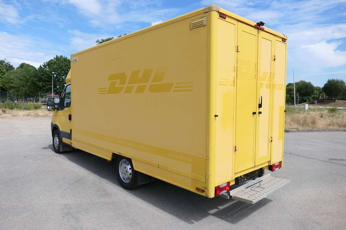 IVECO Daily 35 S11 C30C AUTOMATIK KAMERA Regale LUFT - Fourgon grand volume: photos 5 IVECO Daily 35 S11 C30C AUTOMATIK KAMERA Regale LUFT - Fourgon grand volume: photos 5