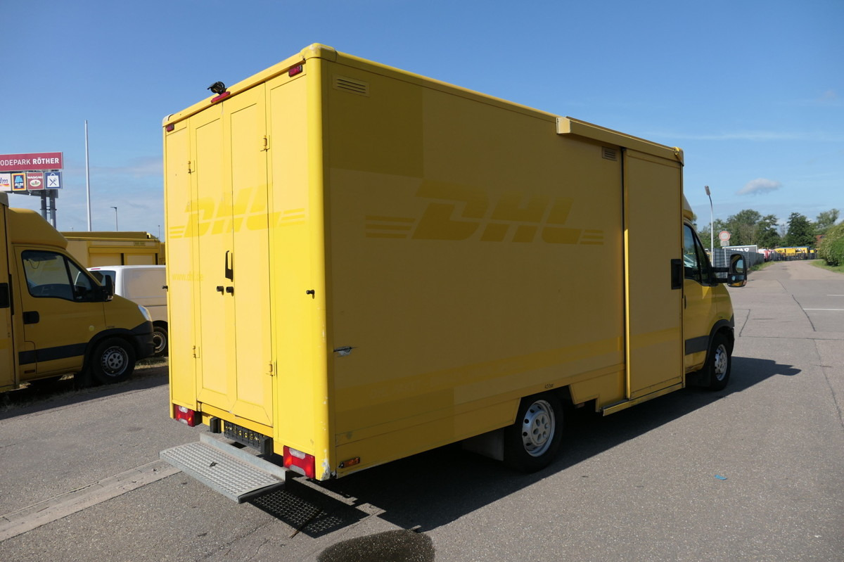 IVECO Daily 35 S11 C30C AUTOMATIK KAMERA Regale LUFT D - Fourgon grand volume: photos 3 IVECO Daily 35 S11 C30C AUTOMATIK KAMERA Regale LUFT D - Fourgon grand volume: photos 3