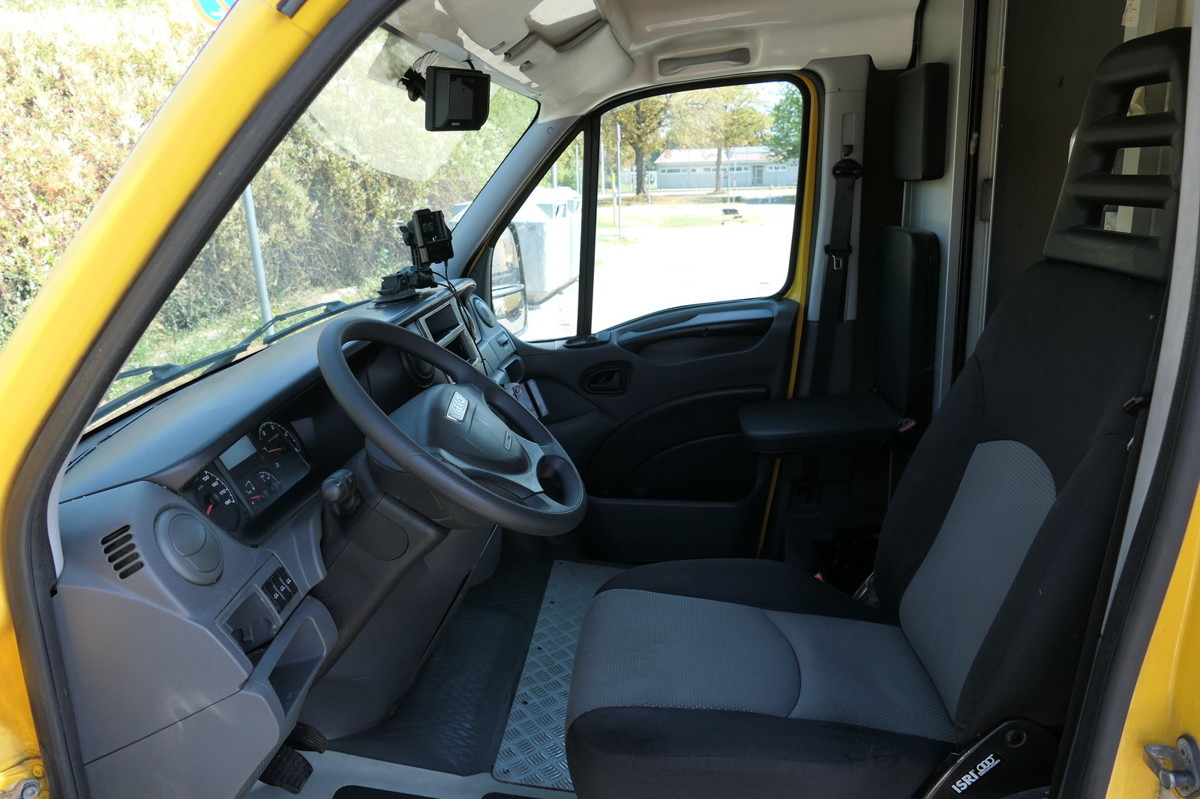 Fourgon grand volume IVECO Daily 35 S11 C30C AUTOMATIK KAMERA Regale LUFT D: photos 9