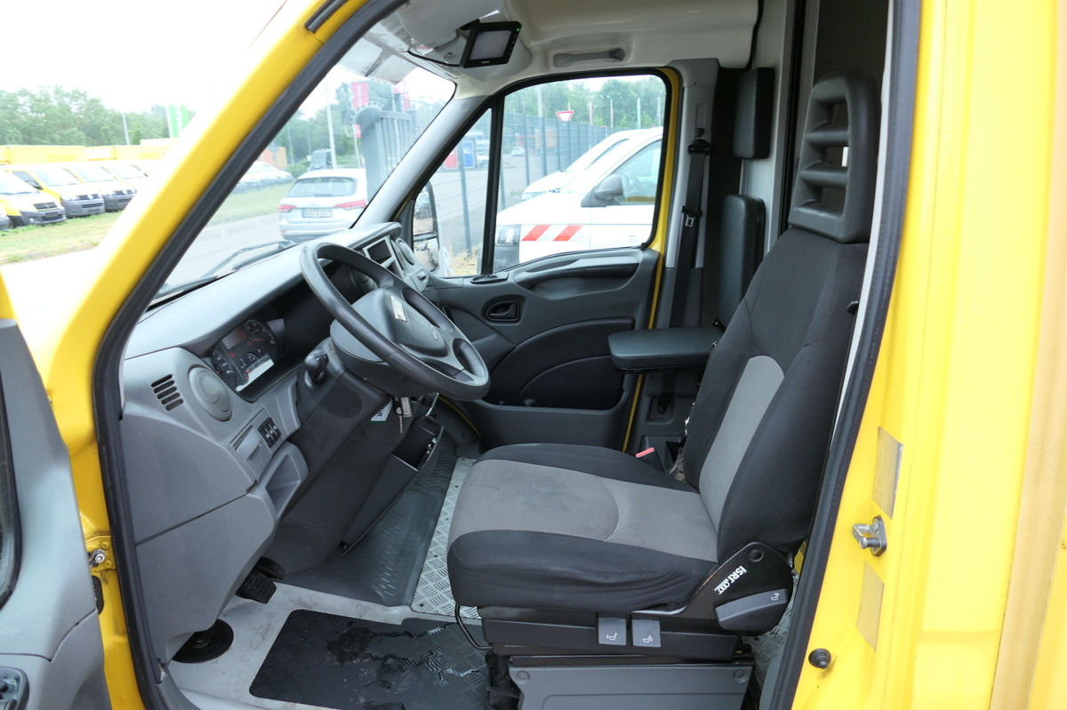 Fourgon grand volume IVECO Daily 35 S11 C30C AUTOMATIK KAMERA Regale LUFT D: photos 9