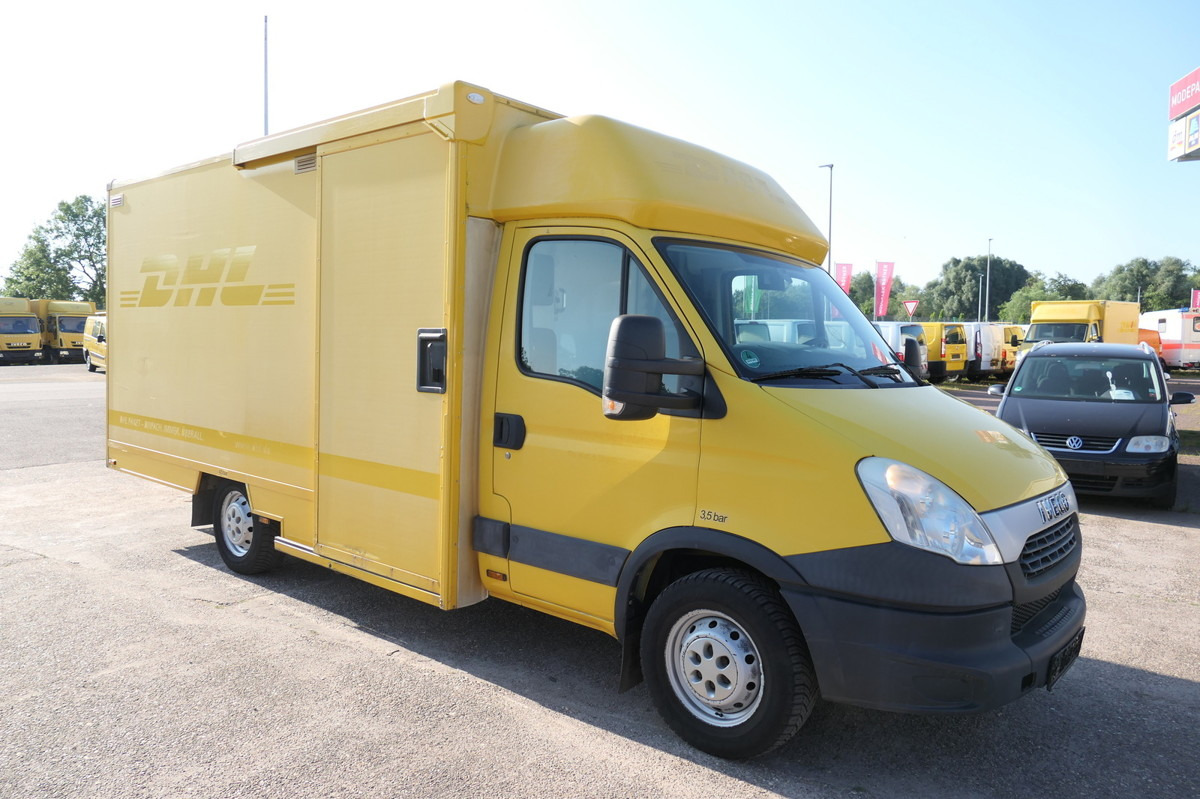 IVECO Daily 35 S11 C30C AUTOMATIK KAMERA Regale LUFT D - Fourgon grand volume: photos 1 IVECO Daily 35 S11 C30C AUTOMATIK KAMERA Regale LUFT D - Fourgon grand volume: photos 1