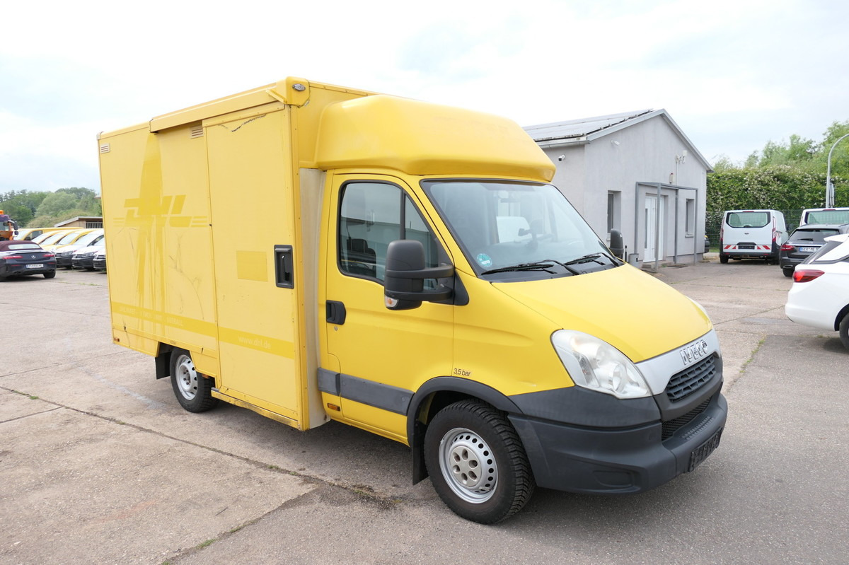 IVECO Daily 35 S11 C30C Kurz AUTOMATIK KAMERA Regale L - Fourgon grand volume: photos 2 IVECO Daily 35 S11 C30C Kurz AUTOMATIK KAMERA Regale L - Fourgon grand volume: photos 2