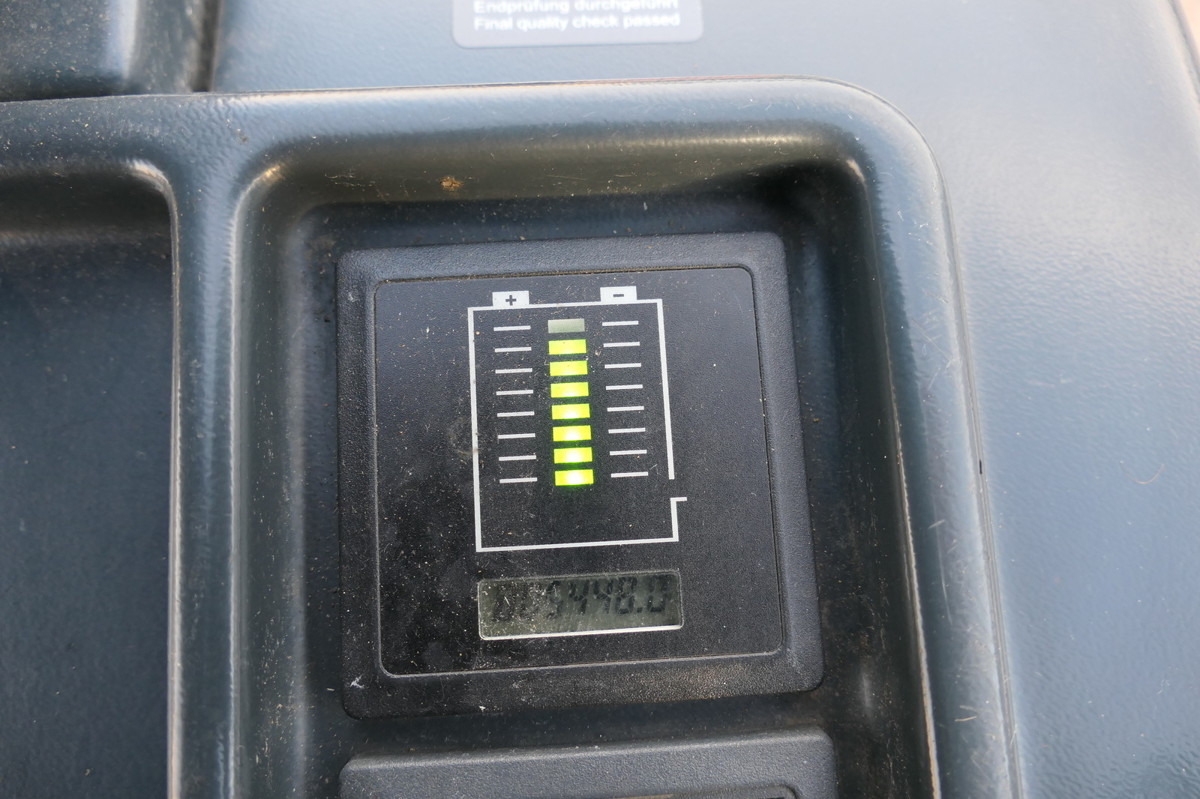 Chariot tracteur JUNGHEINRICH EZS 130 Schlepper Batterie 06/2021: photos 6 Chariot tracteur JUNGHEINRICH EZS 130 Schlepper Batterie 06/2021: photos 6