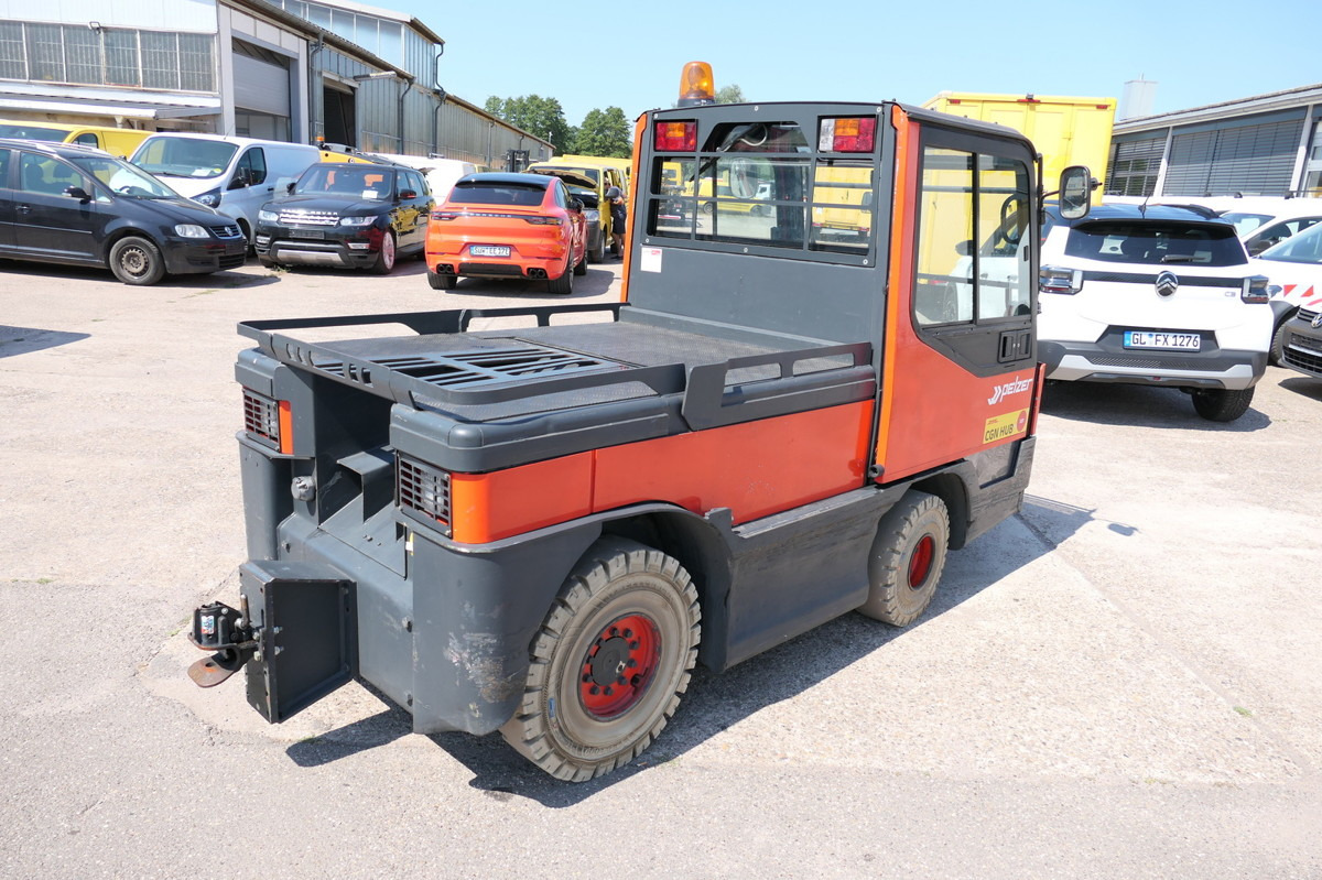 LINDE P250 Schlepper AHK Batterie 24/2021 Schiebetüren - Chariot tracteur: photos 3 LINDE P250 Schlepper AHK Batterie 24/2021 Schiebetüren - Chariot tracteur: photos 3