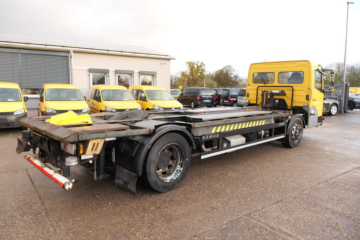 MERCEDES-BENZ KAMAG WBH 25 Wiesel Terberg Umsetzfahrz. Sattelk - Camion porte-conteneur/ Caisse mobile: photos 1 MERCEDES-BENZ KAMAG WBH 25 Wiesel Terberg Umsetzfahrz. Sattelk - Camion porte-conteneur/ Caisse mobile: photos 1