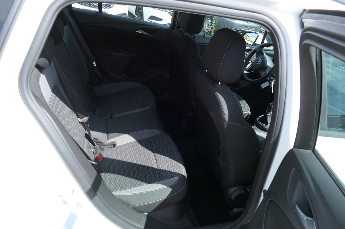 Voiture OPEL Astra Sports Tourer 1.5 CDTI KLIMA: photos 6