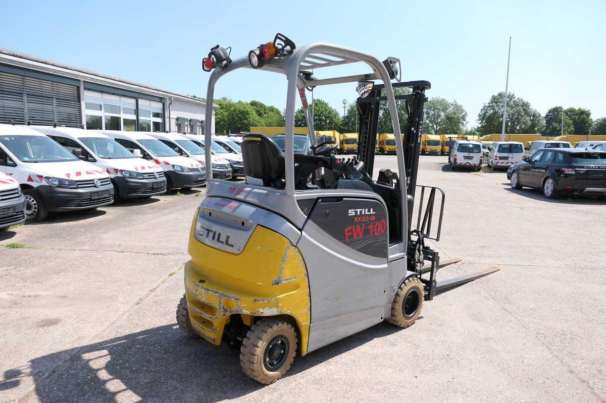 STILL RX 20-18P/H 4-RAD - Chariot embarqué: photos 4 STILL RX 20-18P/H 4-RAD - Chariot embarqué: photos 4