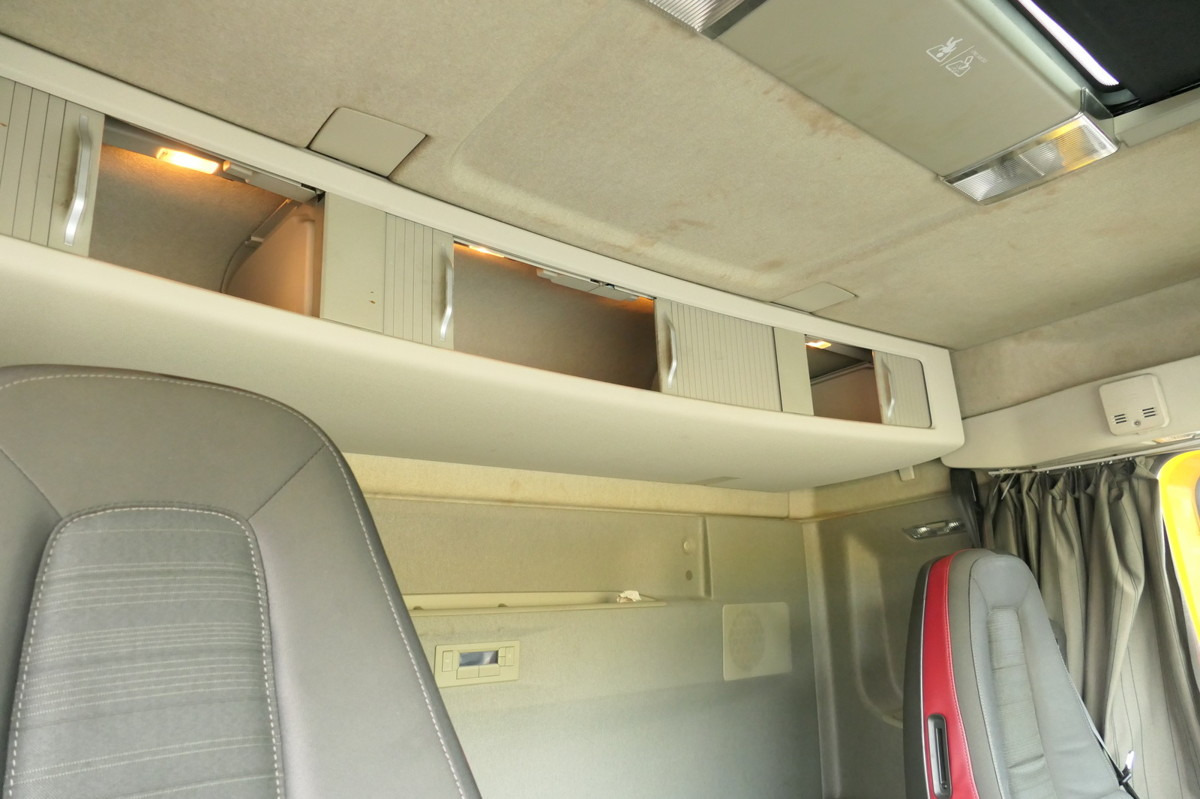 Camion porte-conteneur/ Caisse mobile VOLVO FH 26.420 6x2 BDF: photos 8
