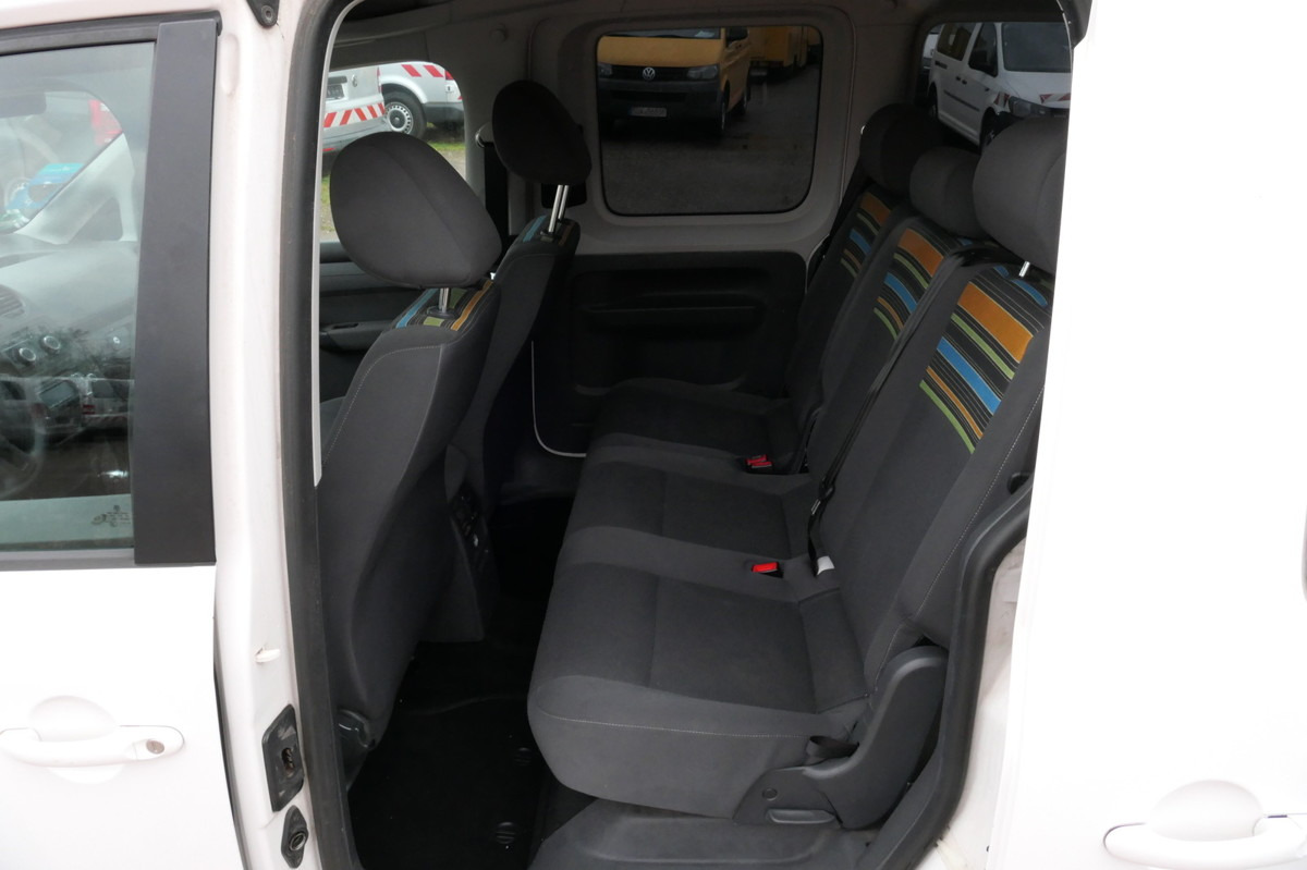Fourgonnette VW Caddy 1,6 TDI Typ 2K Automatik Klima Sortimo Wer: photos 11