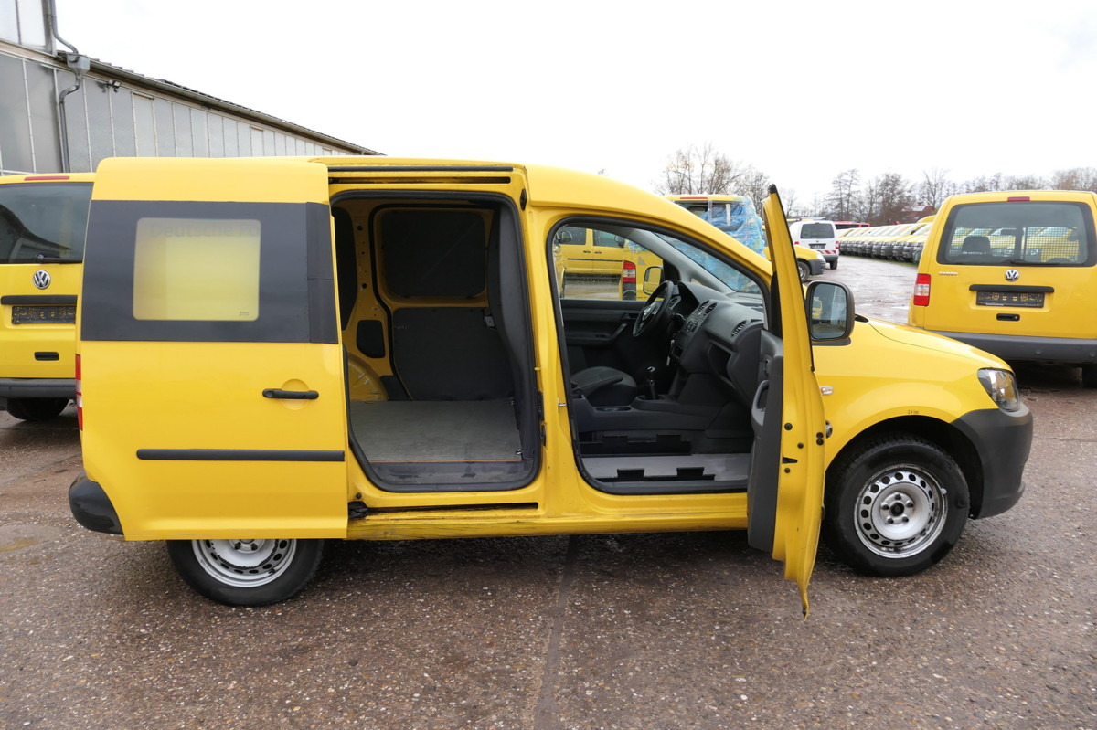 Photo d'intérieur 2: Fourgonnette VW Caddy 2.0 TDI EURO-5 PARKTRONIK 6-GANG 2xSCHIEBE