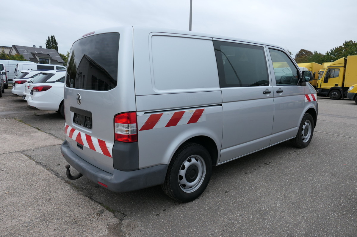 VW T5 Transporter 2.0 TDI KLIMA AHK Werkstatteinbau - Fourgonnette: photos 3 VW T5 Transporter 2.0 TDI KLIMA AHK Werkstatteinbau - Fourgonnette: photos 3