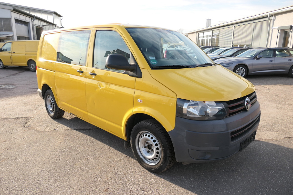 VW T5 Transporter 2.0 TDI PARKTRONIK 2xSCHIEBETÜR C - Fourgonnette: photos 2 VW T5 Transporter 2.0 TDI PARKTRONIK 2xSCHIEBETÜR C - Fourgonnette: photos 2