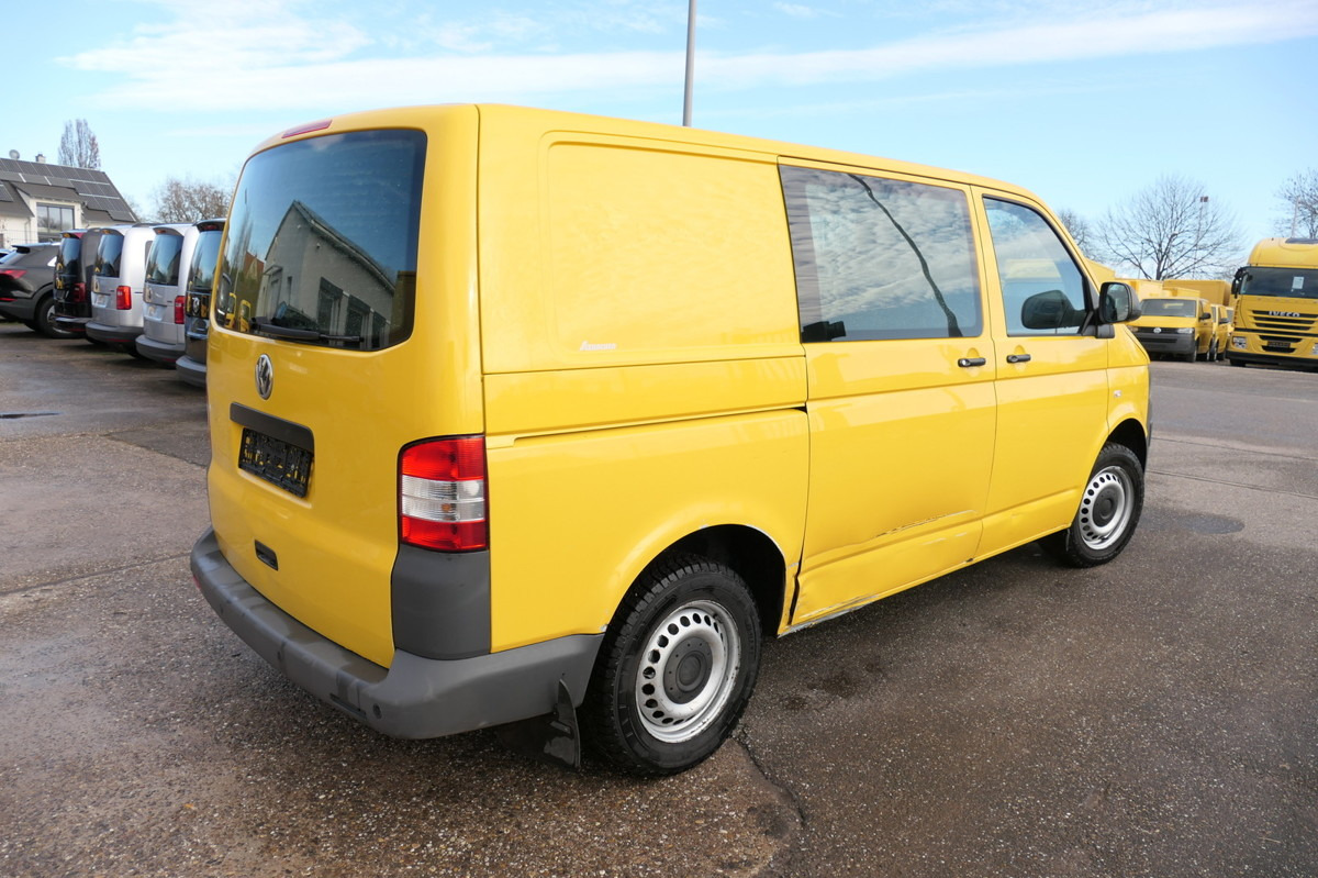 VW T5 Transporter 2.0 TDI PARKTRONIK EURO-5 2xSCHIE - Fourgonnette: photos 4 VW T5 Transporter 2.0 TDI PARKTRONIK EURO-5 2xSCHIE - Fourgonnette: photos 4
