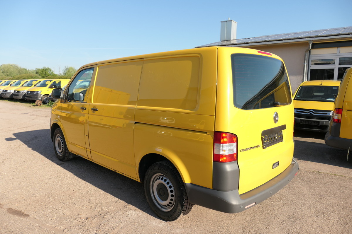 VW T5 Transporter 2.0 TDI PARKTRONIK EURO-5 2xSCHIE - Fourgonnette: photos 5 VW T5 Transporter 2.0 TDI PARKTRONIK EURO-5 2xSCHIE - Fourgonnette: photos 5