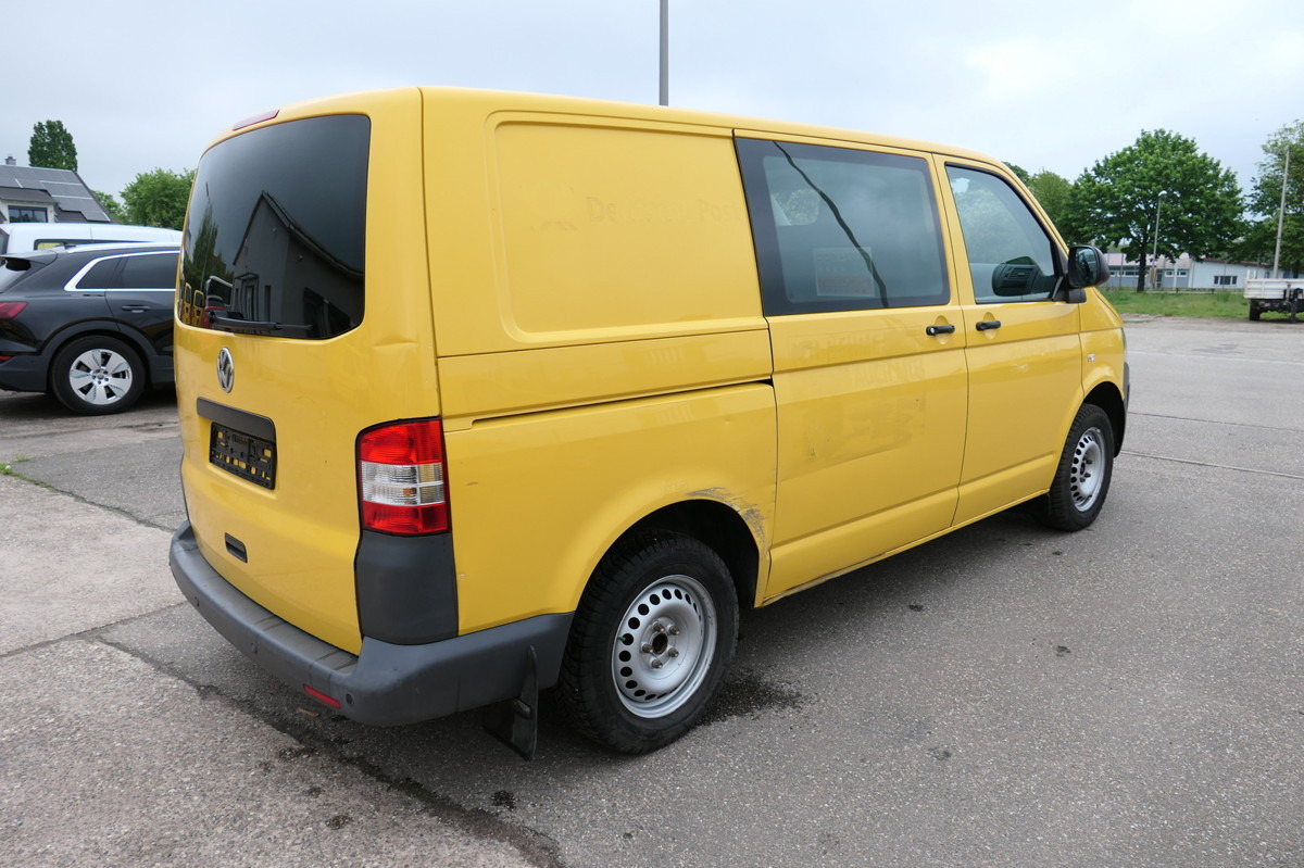 VW T5 Transporter 2.0 TDI PARKTRONIK EURO-5 2xSCHIE - Fourgonnette: photos 4 VW T5 Transporter 2.0 TDI PARKTRONIK EURO-5 2xSCHIE - Fourgonnette: photos 4