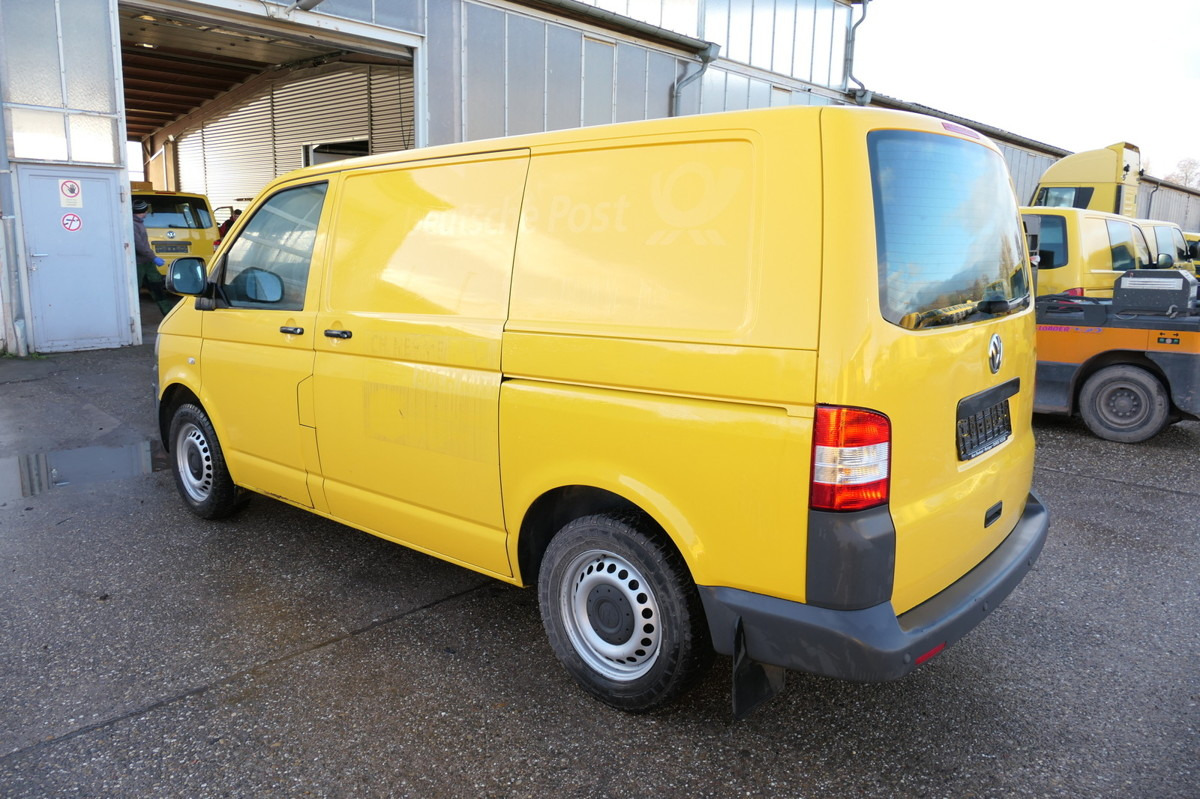VW T5 Transporter 2.0 TDI PARKTRONIK EURO-5 2xSCHIE - Fourgonnette: photos 5 VW T5 Transporter 2.0 TDI PARKTRONIK EURO-5 2xSCHIE - Fourgonnette: photos 5