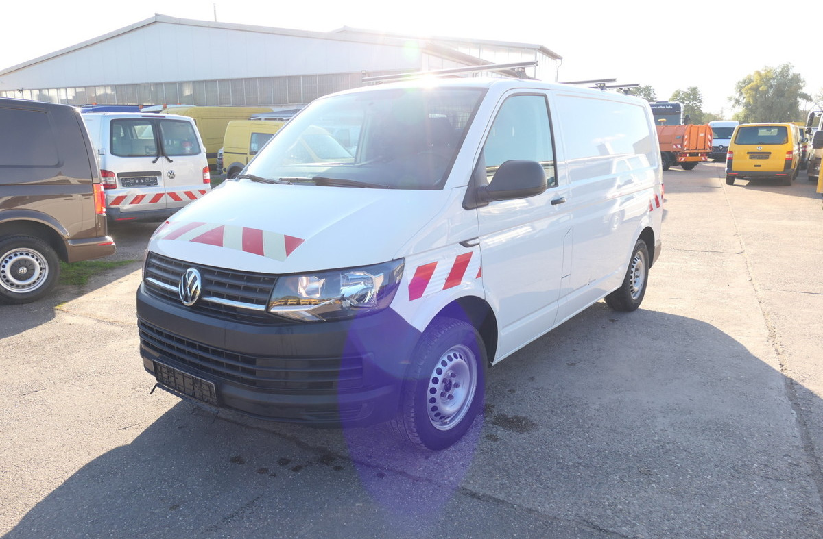 VW T6 2.0 TDI 4Motion 3-Sitzer Klima AHK WERKSTATT - Fourgonnette: photos 3 VW T6 2.0 TDI 4Motion 3-Sitzer Klima AHK WERKSTATT - Fourgonnette: photos 3