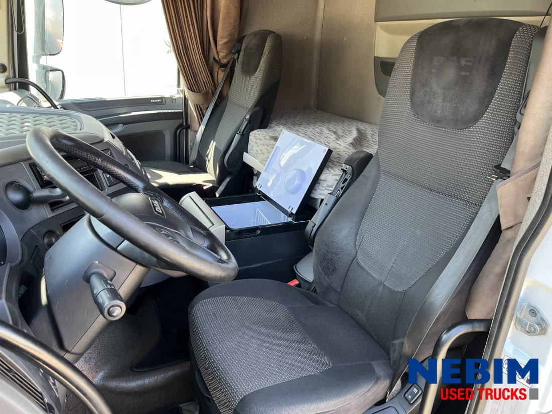 DAF XF 460 6X2 - Super Spacecab - Tracteur routier: photos 4 DAF XF 460 6X2 - Super Spacecab - Tracteur routier: photos 4