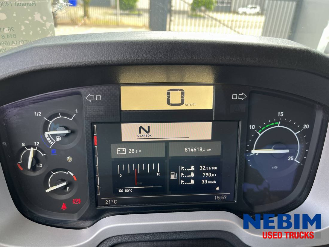 Renault T430 4x2 Sleeper Cab - G - Chassis code - Tracteur routier: photos 5 Renault T430 4x2 Sleeper Cab - G - Chassis code - Tracteur routier: photos 5