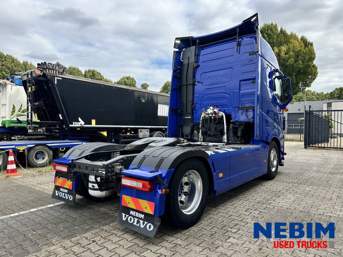 Volvo FH 500 4X2 Full AIR - NEW Tacho - Dynamic Steering - I-Park Cool - Tracteur routier: photos 2 Volvo FH 500 4X2 Full AIR - NEW Tacho - Dynamic Steering - I-Park Cool - Tracteur routier: photos 2