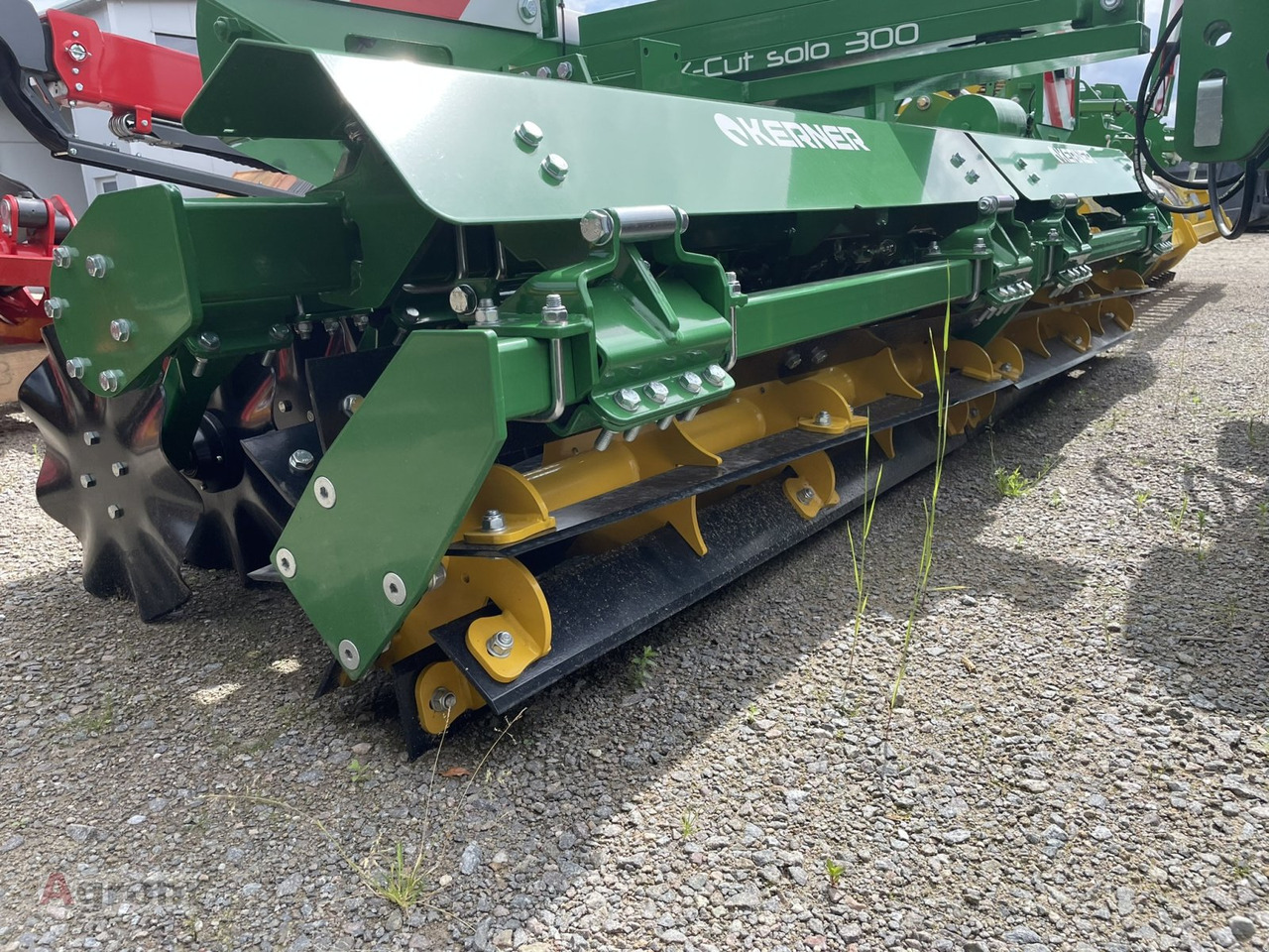 Kerner X-Cut Solo 300 - Cover crop: photos 5 Kerner X-Cut Solo 300 - Cover crop: photos 5