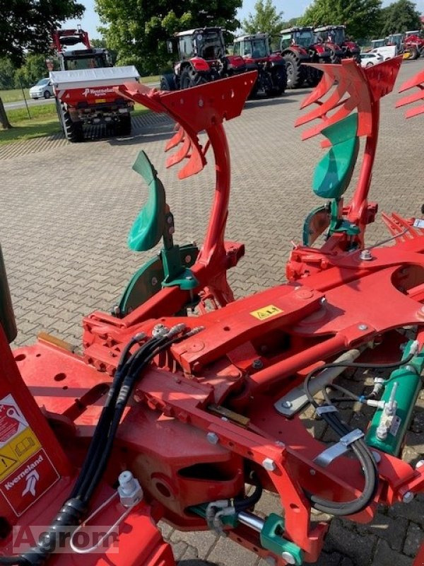 Kverneland 3300 S - Charrue: photos 4 Kverneland 3300 S - Charrue: photos 4
