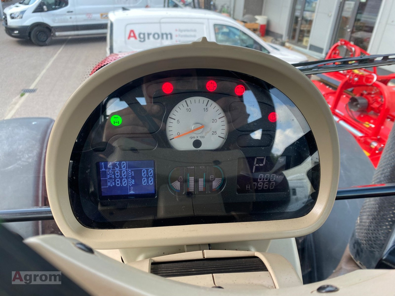 Massey Ferguson 6616 Dyna VT - Tracteur agricole: photos 2 Massey Ferguson 6616 Dyna VT - Tracteur agricole: photos 2